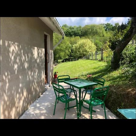 Petite Maison Independante A La Campagne Le Vigen Exterior foto